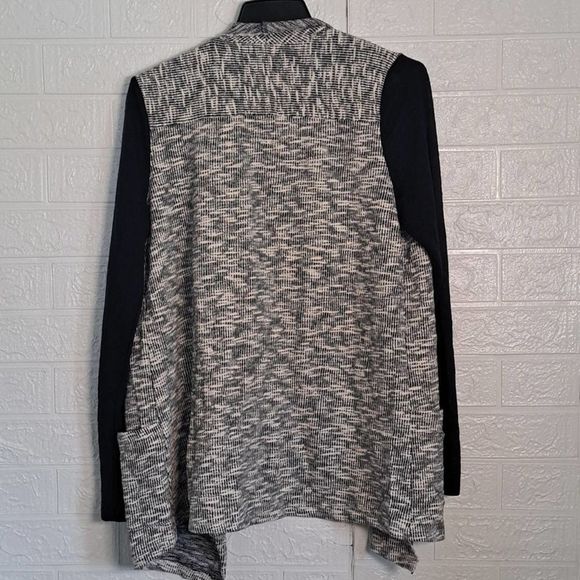 Dahlya Stitch Fix Poppa Open Tiered Cardigan Sweater Medium - Picture 6 of 6